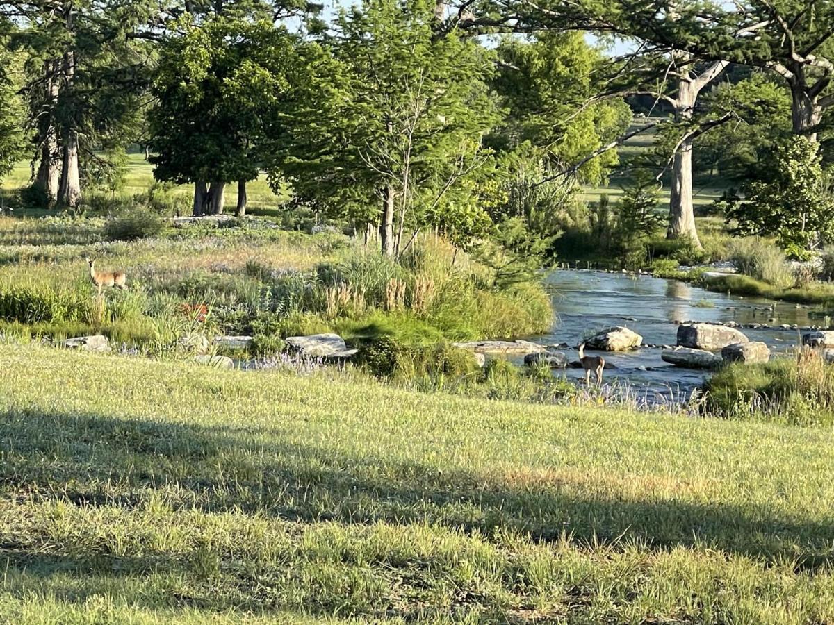 Htr Tx Hill Country Campground Kerrville Kültér fotó